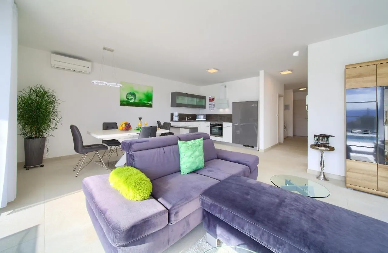 Villa Helines***** Linardici Apartment