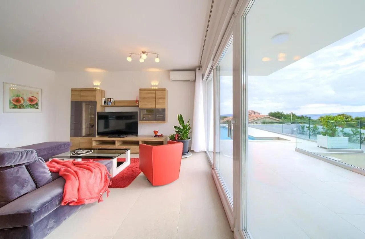 Villa Helines***** Linardici 0*,