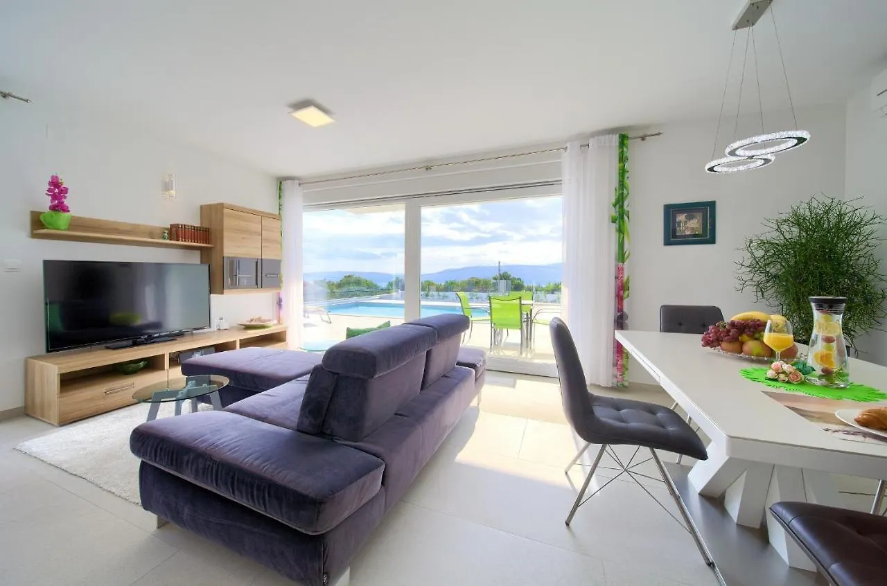 Apartment Villa Helines***** Linardici